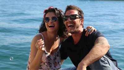 بنر فیلم همه چیز از عشق است