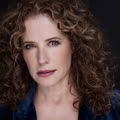 Nancy Travis
