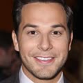Skylar Astin