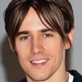 Reeve Carney