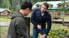 عکس قسمت 2 فصل 1 سریال ردیاب