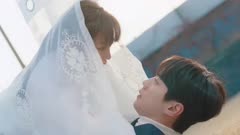 عکس قسمت 3 فصل 1 سریال یک افسانه عجیب