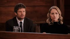 عکس قسمت 4 فصل 1 سریال تظاهر کردن