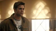 عکس قسمت 1 فصل 1 سریال اولین هدف