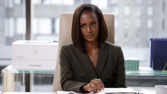 عکس قسمت 16 فصل 1 سریال مت لاک