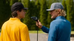 عکس قسمت 3 فصل 1 سریال چوب گلف