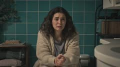 عکس قسمت 2 فصل 1 سریال یک کف مرتب