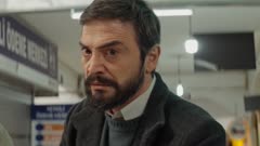 عکس قسمت 8 فصل 1 سریال غسال