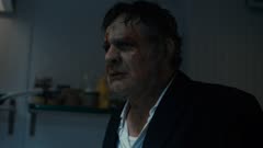 عکس قسمت 5 فصل 1 سریال مسافرخانه جهنمی