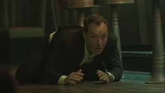 عکس قسمت 6 فصل 1 سریال خرگوش سیاه