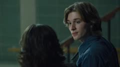 عکس قسمت 2 فصل 1 سریال شیطان پنهان: جان وین گیسی