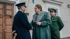 عکس قسمت 5 فصل 1 سریال زیردریایی روی صخره ها