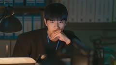 عکس قسمت 7 فصل 1 سریال شکارچی با تیغ جراحی