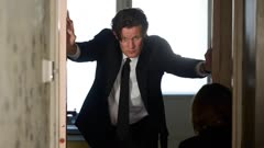 عکس قسمت 1 فصل 1 سریال مرگ بانی مونرو