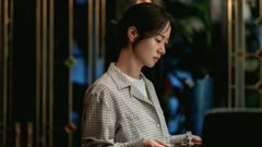 عکس قسمت 1 فصل 1 سریال خانم ناشناس