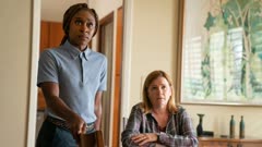 عکس قسمت 7 فصل 1 سریال بیگانه