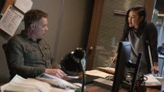 عکس قسمت 4 فصل 1 سریال بیگانه