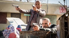 عکس قسمت 4 فصل 4 سریال بهتره با ساول تماس بگیری