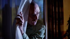 عکس قسمت 4 فصل 2 سریال افسار گسیخته