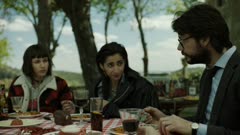 عکس قسمت 6 فصل 1 سریال خانه کاغذی