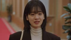 عکس قسمت 5 فصل 1 سریال زمان ها