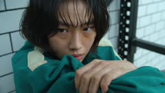 عکس قسمت 8 فصل 1 سریال بازی مرکب