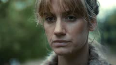 عکس قسمت 1 فصل 1 سریال مرد بلوطی