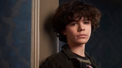 عکس قسمت 2 فصل 1 سریال چاکی