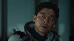 عکس قسمت 6 فصل 1 سریال دریای خاموش