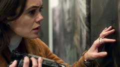 عکس قسمت 5 فصل 1 سریال آرشیو هشتاد و یک