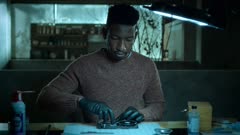 عکس قسمت 6 فصل 1 سریال آرشیو هشتاد و یک