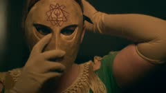 عکس قسمت 7 فصل 1 سریال آرشیو هشتاد و یک