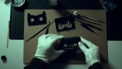 عکس قسمت 2 فصل 1 سریال آرشیو هشتاد و یک