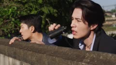 عکس قسمت 6 فصل 1 سریال بد و دیوانه