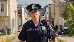 عکس قسمت 1 فصل 1 سریال ما صاحب این شهریم