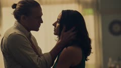 عکس قسمت 11 فصل 1 سریال شانتارام