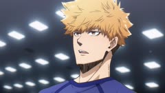 عکس قسمت 4 فصل 1 سریال قفل آبی