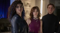 عکس قسمت 2 فصل 1 سریال شوالیه های گاتهام