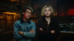 عکس قسمت 2 فصل 1 سریال ارواح مدرسه