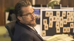 عکس قسمت 1 فصل 1 سریال برف سیاه