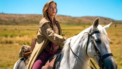 عکس قسمت 6 فصل 1 سریال انگلیسی