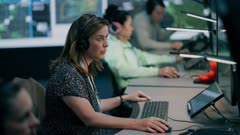 عکس قسمت 2 فصل 1 سریال ربودن