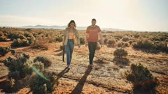 عکس قسمت 3 فصل 1 سریال توریست