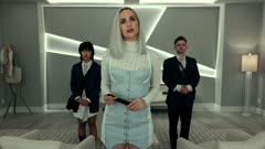 عکس قسمت 2 فصل 1 سریال زوال خاندان آشر