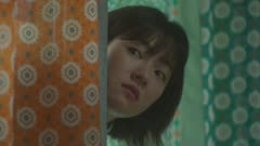 عکس قسمت 2 فصل 1 سریال گلیچ