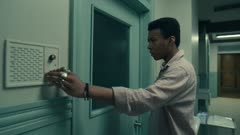 عکس قسمت 4 فصل 1 سریال انجمن نیمه شب