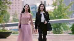 عکس قسمت 1 فصل 1 سریال زنان کوچک