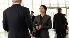 عکس قسمت 2 فصل 1 سریال شی هالک: وکیل دادگستری