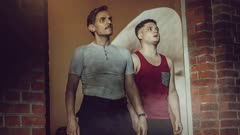 عکس قسمت 2 فصل 1 سریال سرزمین ناشناخته