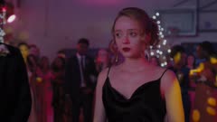 عکس قسمت 7 فصل 1 سریال شیطان در اوهایو